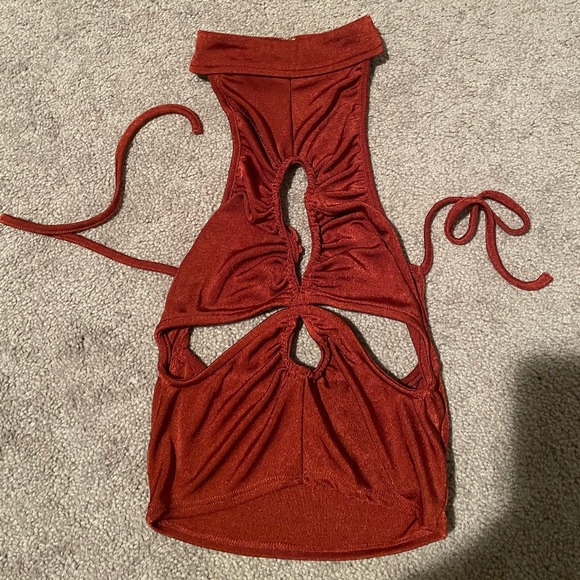 Urban Outfitters Crop Top - Picture 2 of 5